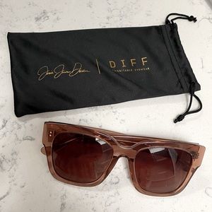 🟤NEW DIFF Jessie James Decker Brown Sunglasses